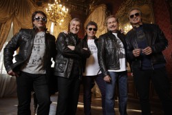 Holograf – Primăvara începe cu tine