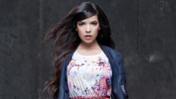 Indila – S.O.S.