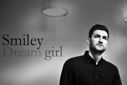 Smiley – Dream girl