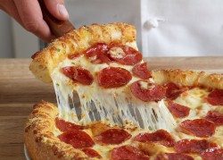 În București are loc, în weekendul 9-10 mai, campionatul de pizza