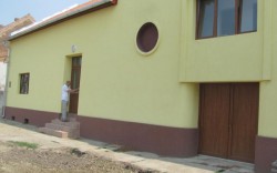Ştirea bravo:  Singurul cinematograf de la ţară din România se află la Gottlob, în judeţul Timiş şi este gata de inaugurare