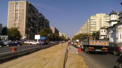 Republica Fantastică România: 2 ani şi jumătate pentru a asfalta şi reface liniile de tramvai şi bordurile pe 5 km de bulevard (AUDIO)