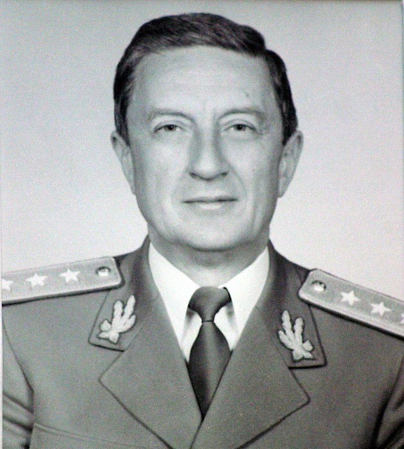 Moștenirea lui Victor Atanasie Stănculescu Promisiunea unor dezvăluiri