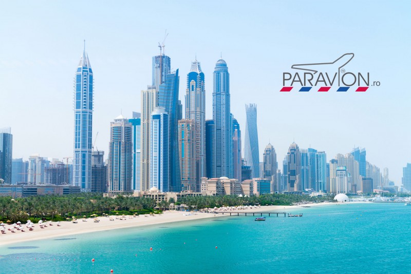 Dubai-paravion