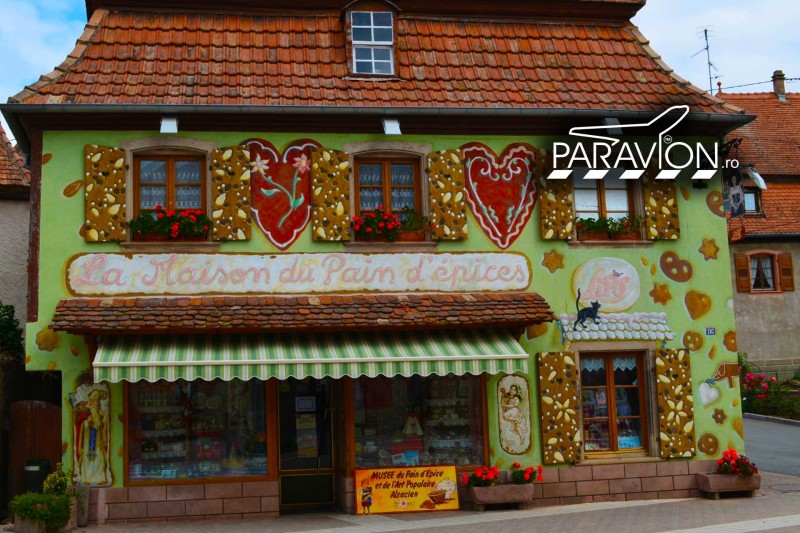 La-Maison-du-Pain-depices--paravion