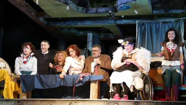 O familie de artisti 2