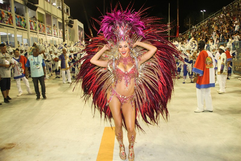 Carnaval Rio 2016 Andre Luiz Moreira Shutterstock.com (5)