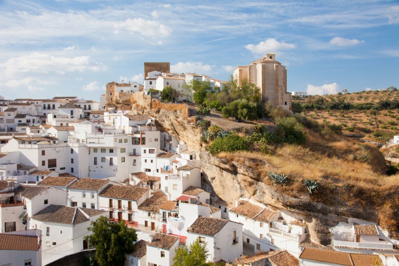 Setenil de las Bodegas, Spania shutterstock