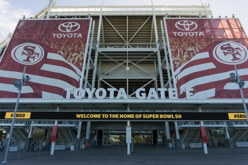 super bowl 2016 Asif Islam  Shutterstock