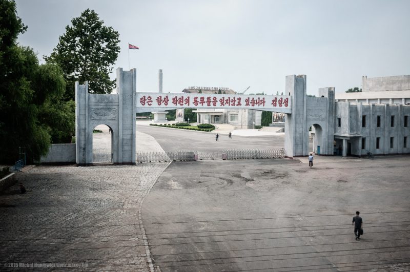 pe drum spre munca in coreea de nord