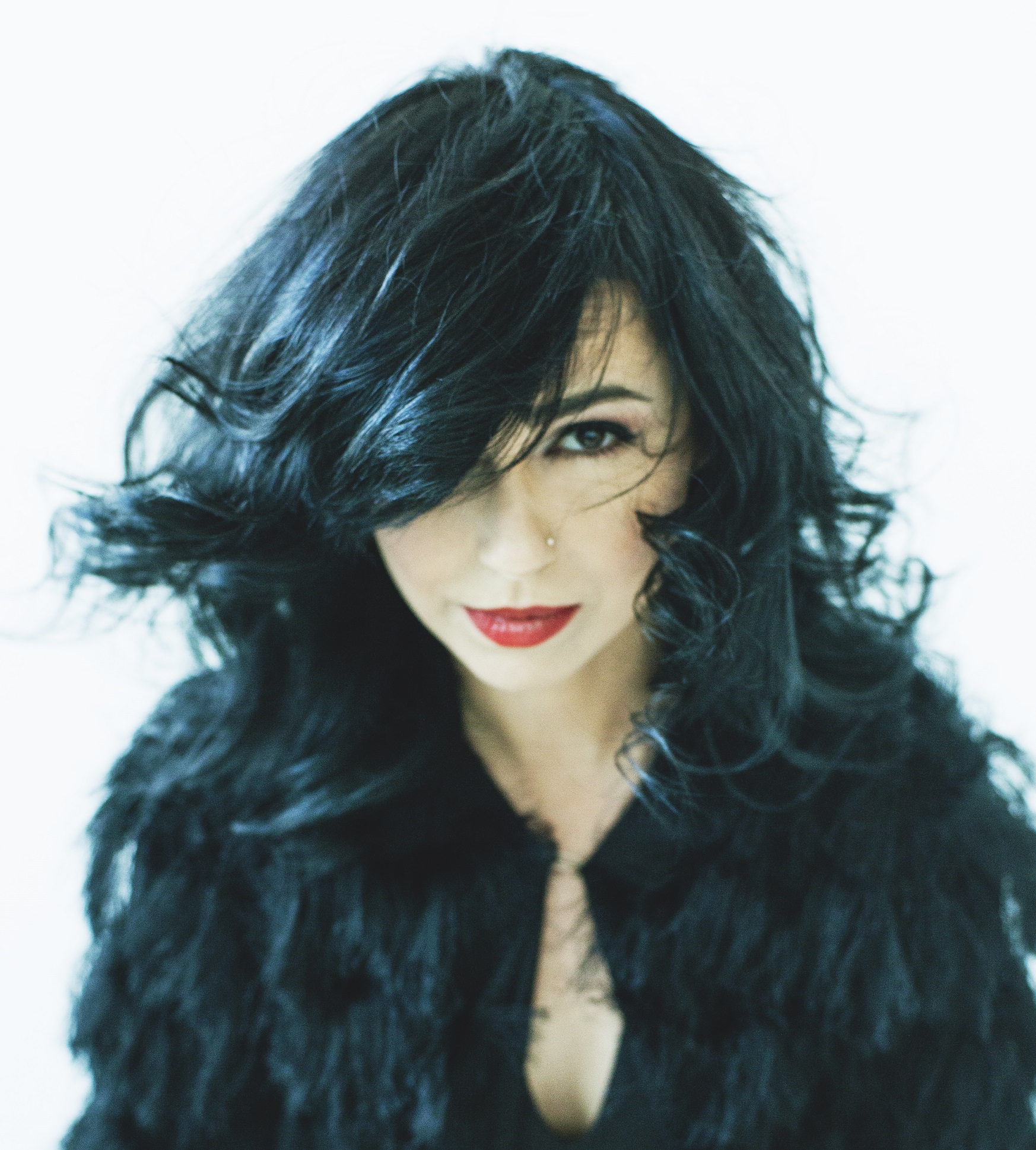 Alexandrina va celebra zece ani de scenă la TIFF 2016 Europa FM