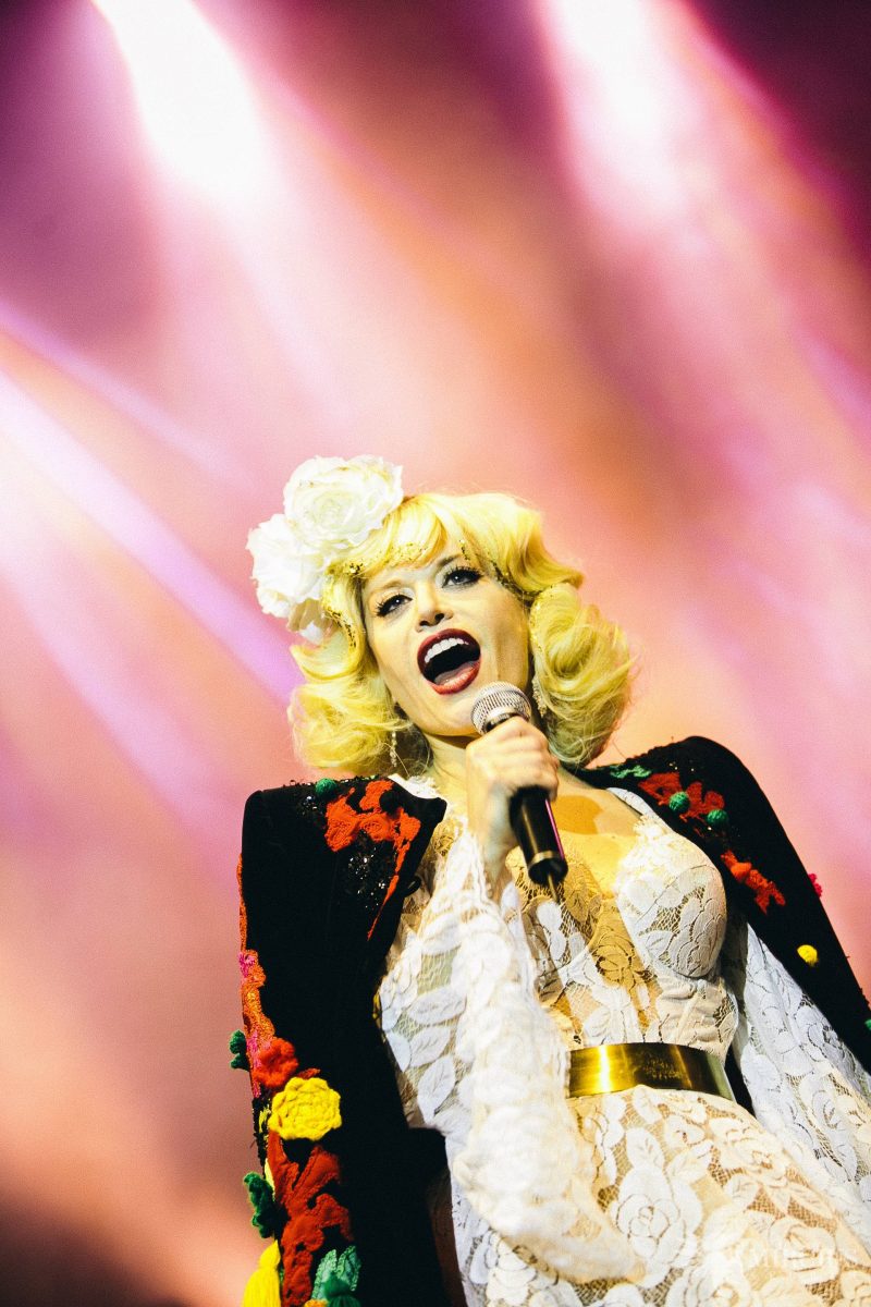 costum 8 - Reveria 2014 web