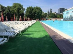 strandul tineretului