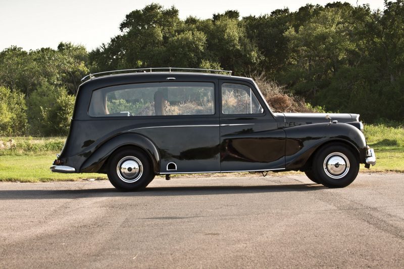 masina John Lennon (3)