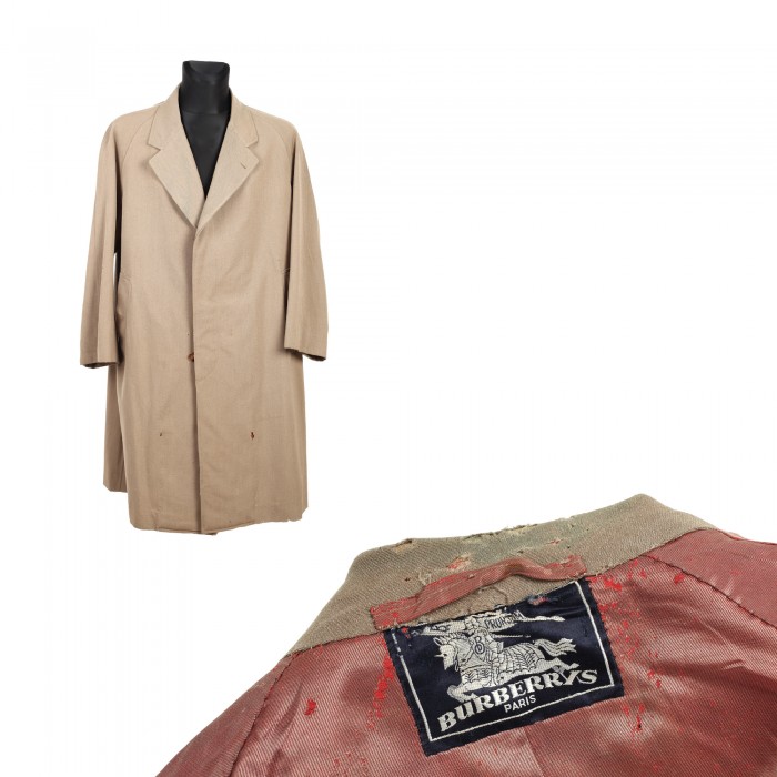 pardesiu-burberrys-posibil-folosit-de-constantin-brancusi-drept-haina-de-lucru