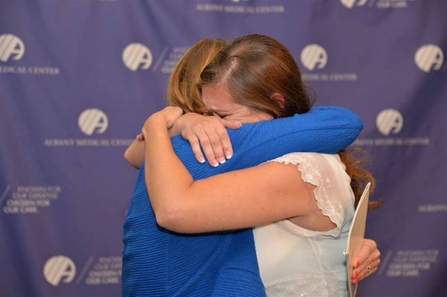 intalnire-asistenta-pacienta-40-ani-4