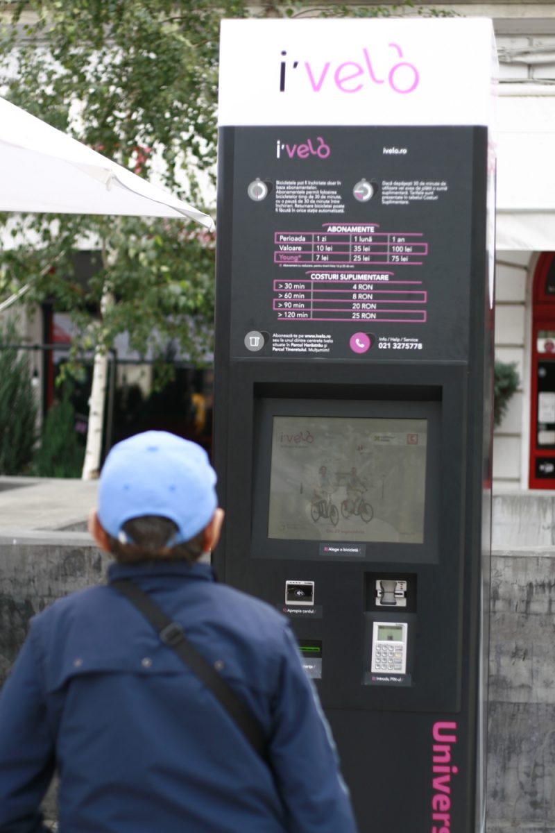 sistemul-de-bike-sharing-din-bucuresti-centru-de-inchiriere-biciclete-ivelo-015-europafm-ro