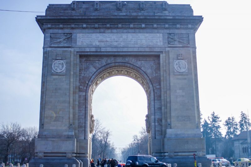 arcul-de-triumf-din-bucuresti-25noiembrie2016-foto-europafm-ro-001