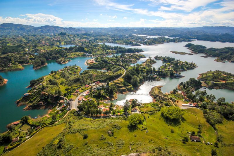 guatape-columbia-1