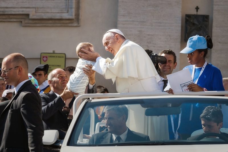 papa-francisc-polifoto-shutterstock