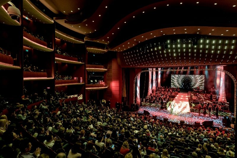 by Miluta Flueras http://fb.com/miluta7