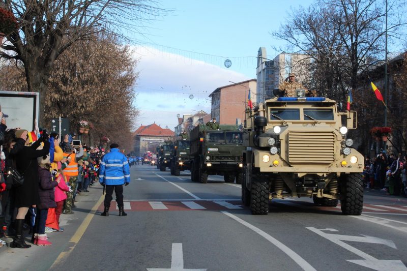parada-1-decembrie-valcea