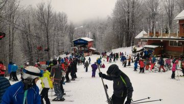 Toate pârtiile din județul Maramureș sunt pregătite pentru schi