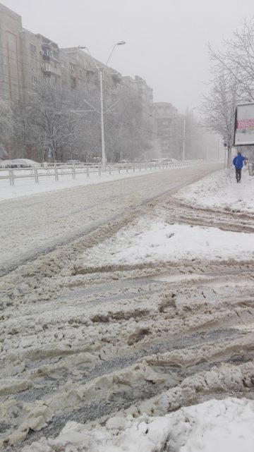 Maramureș: Un bărbat de 52 de ani și-a pierdut viața din cauza gerului