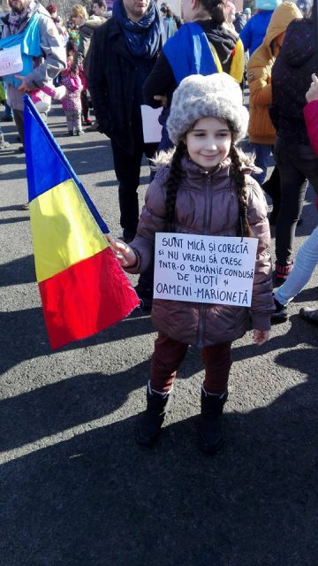 Participarea copiilor la proteste – cercetată de Autoritatea pentru Protecția Copilului