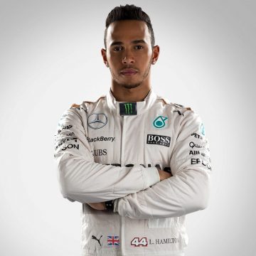 Lewis Hamilton a batut recordul stabilit in 2004 de Michael Schumacher