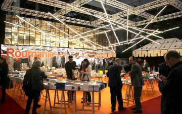 Standul României, cel mai frumos la Salonul Cărţii de la Paris