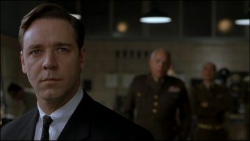 Russell Crowe a dedicat câteva piese noi unui corb care îi poartă numele