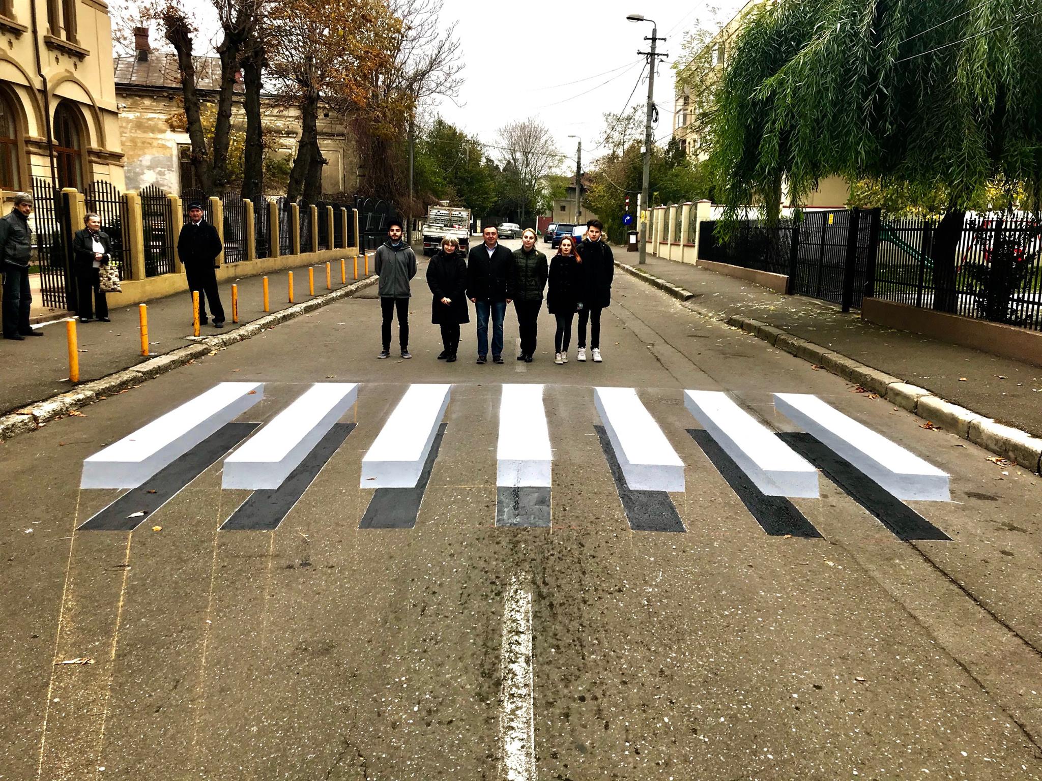 Cum Arata Prima Trecere De Pietoni Cu Marcaj Orizontal 3d Din Cluj Napoca Foto Mobile
