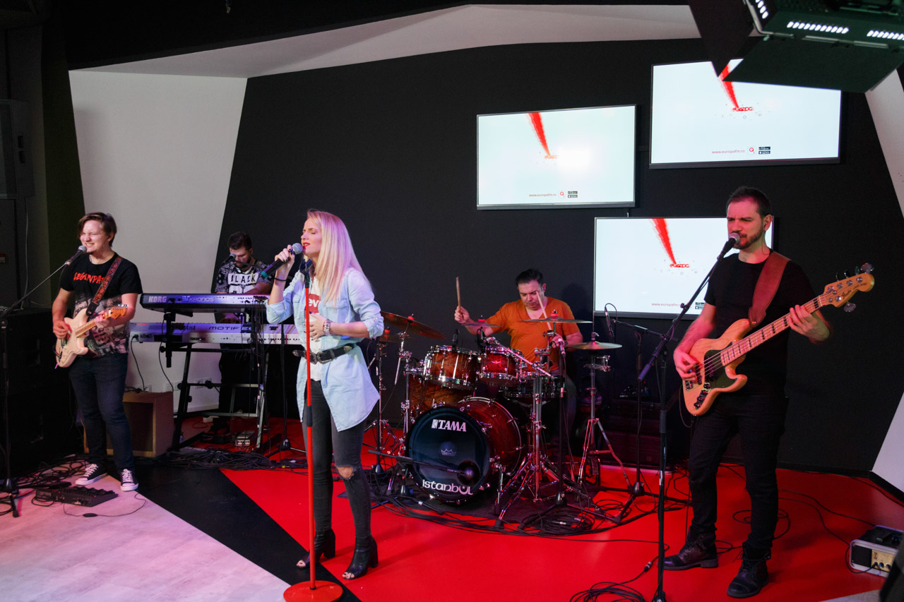 Reprezentanții României la Eurovision 2018, The Humans, susţin un recital în Israel