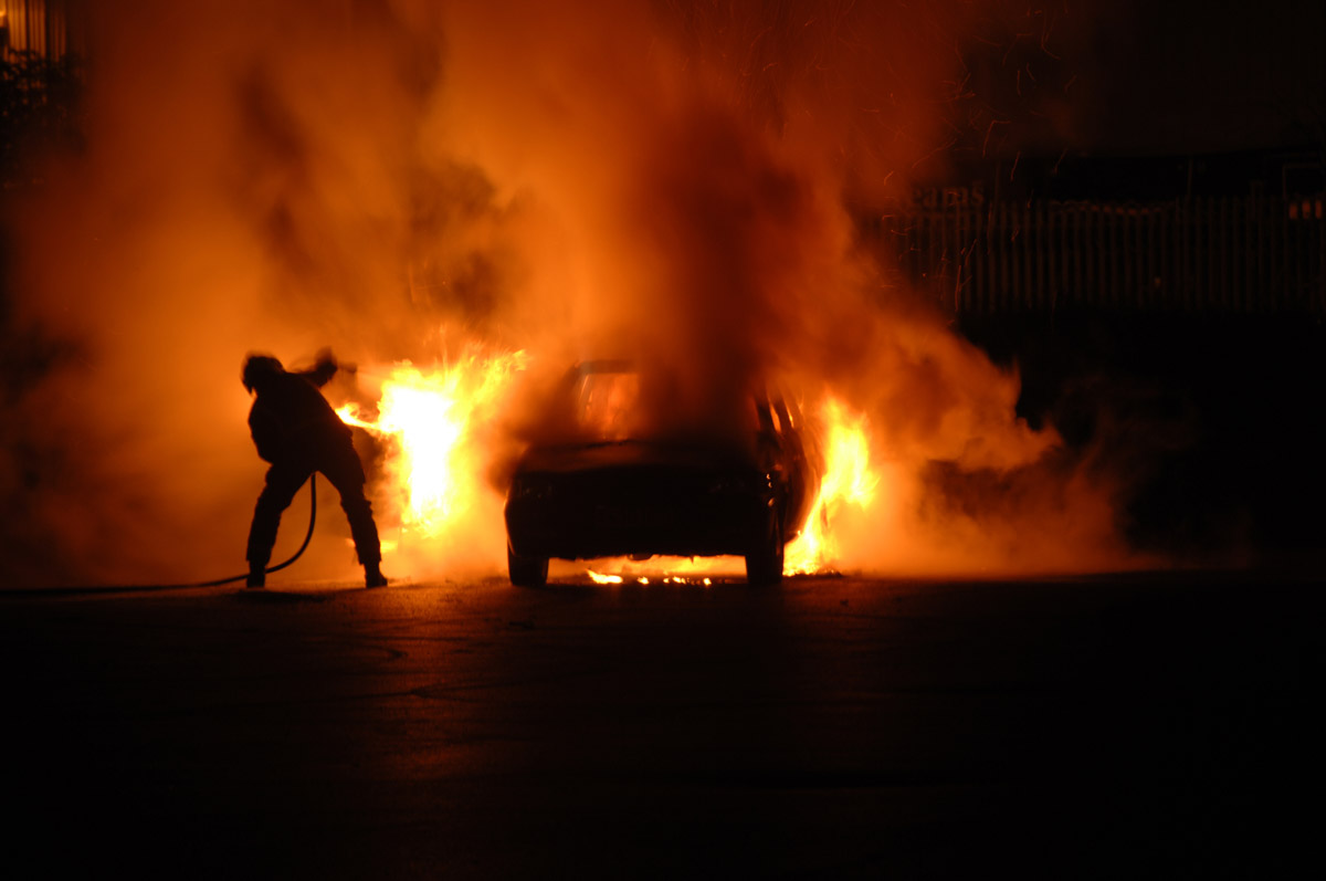 Cluj Incendiu La O Casă Extins La 3 Mașini Parcate Europa Fm