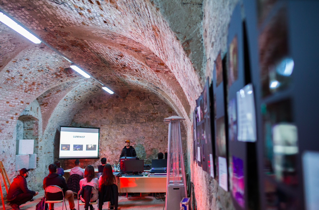 Marea Unire a Creativilor la Alba Iulia aduce în weekend Mini Festivalul organizat de tineri și  Întâlnirea internațională a hub-urilor culturale