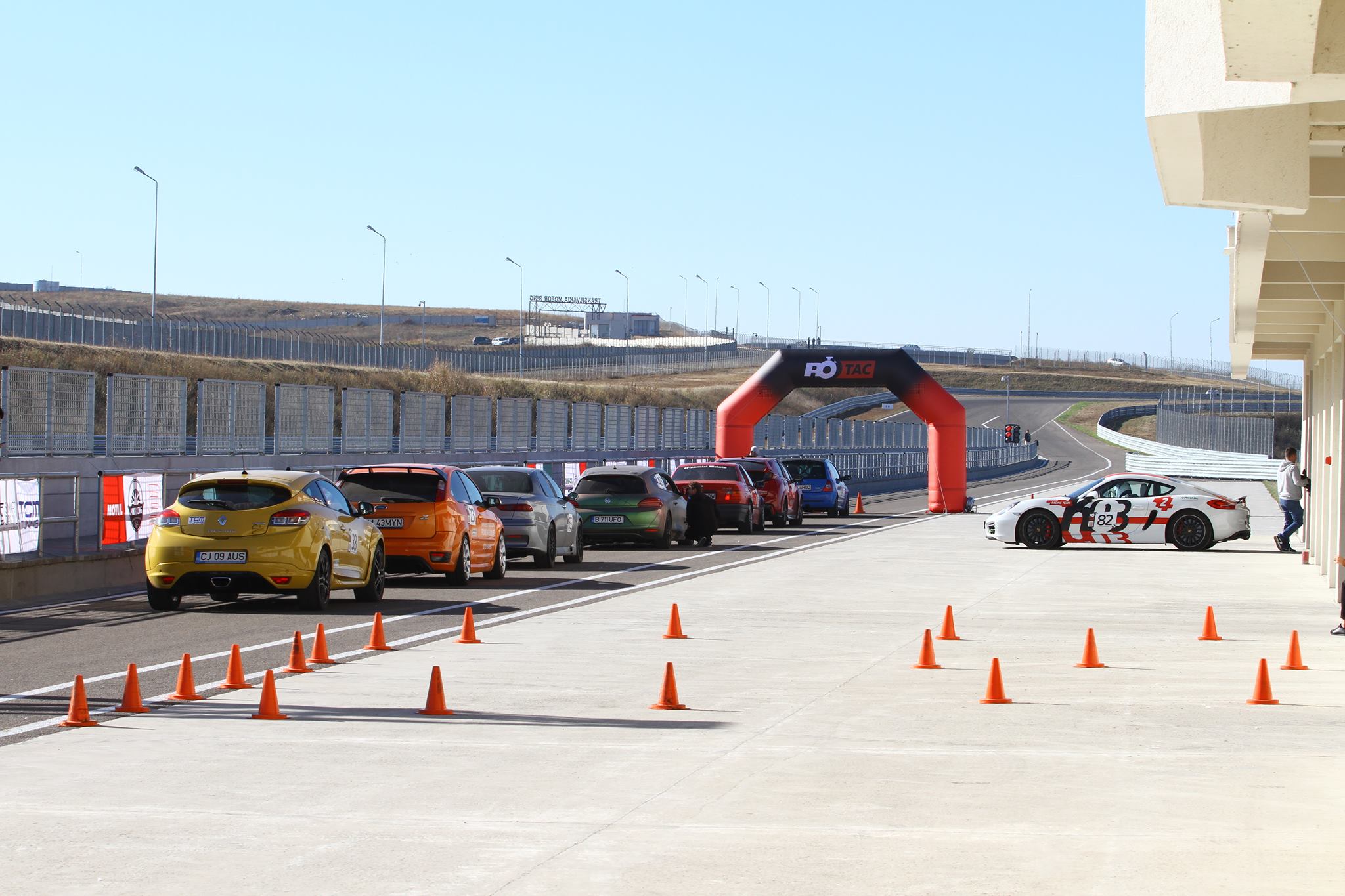 Cel mai mare parc auto pentru sporturi cu motor, lângă Târgu Mureş