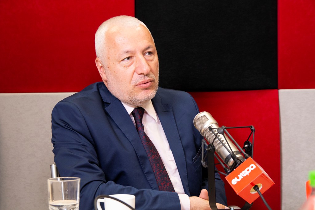 Iulian Fota: Intervenția trupelor străine în Afganistan nu a fost un eșec | AUDIO