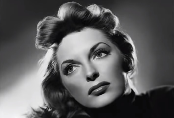 Julie London • Fly Me To The Moon