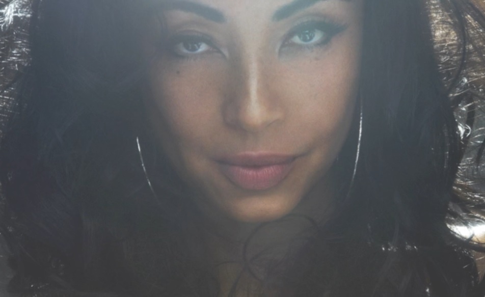 Sade – Your Love Is King