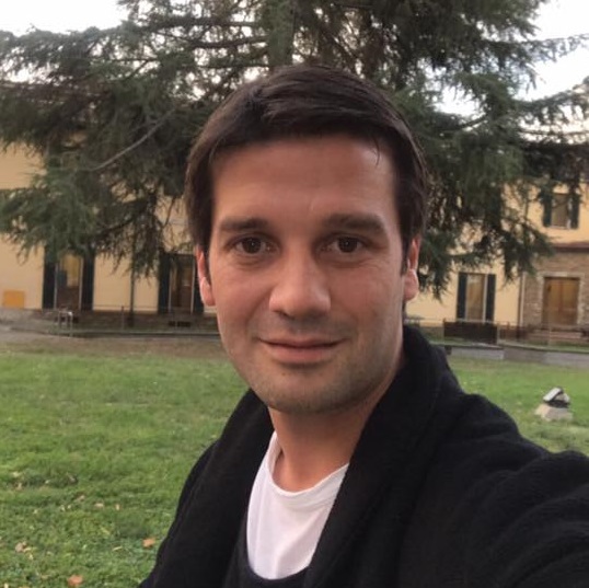 Cristi Chivu povestește pentru Deșteptarea cum e atmosfera în Italia, țara în care locuiește acum | AUDIO