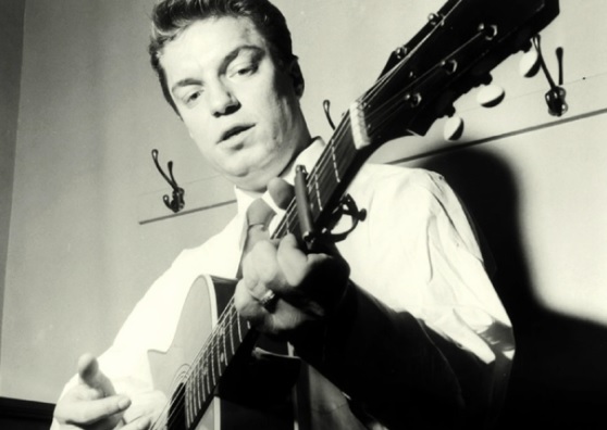 Guy Mitchell – Singing the Blues