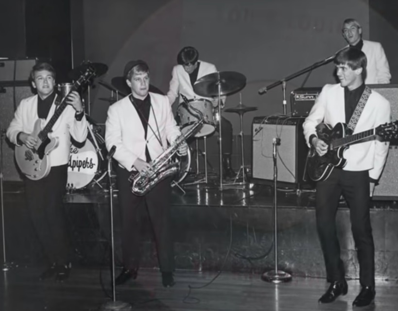 The Kingsmen • Louie Louie