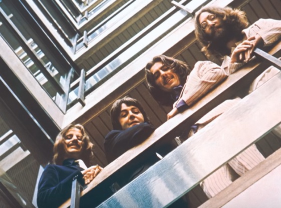 The Beatles • Revolution