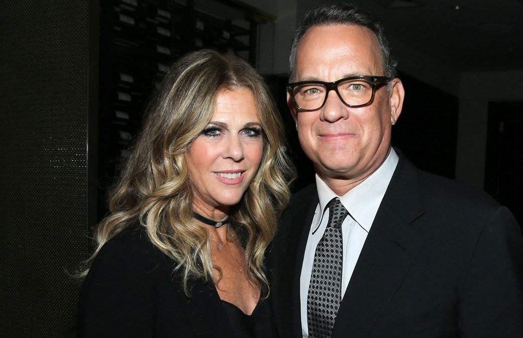 Actorii Tom Hanks și Rita Wilson, externați