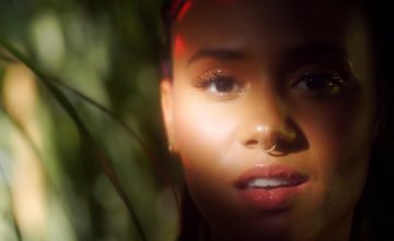 Mayra Andrade • Manga