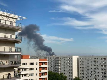 excitement Tell Overdraw BUCUREȘTI: Incendiu la o fabrică de prelucrare a sticlei : Europa FM