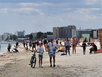 Maraton al vaccinării la Mamaia, din acest week-end, pentru studenții români și străini