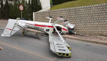 BRAZILIA: Un avion ultraușor s-a prăbușit în plină stradă