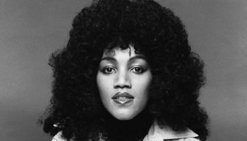 Gloria Jones · Tainted Love